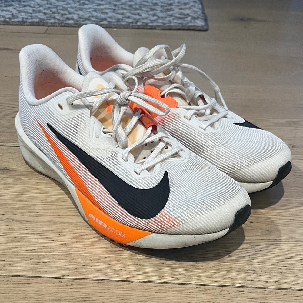 Nike White and Orange Athletic Sneakers